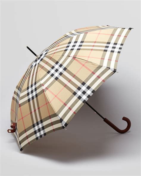 130 résultats pour burberry umbrellas 